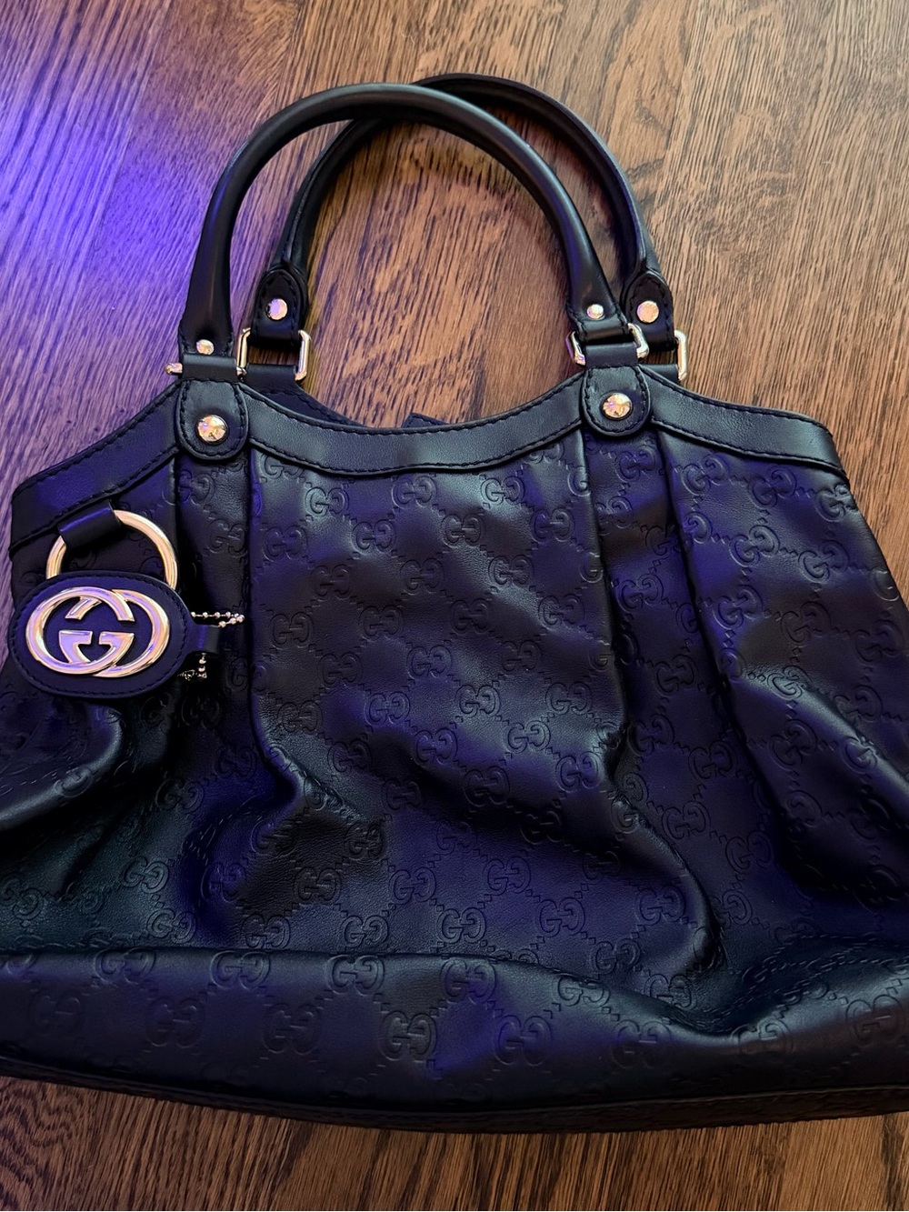 VINTAGE Gucci Black Guccissima Leather Sukey Top Handle Bag Like New